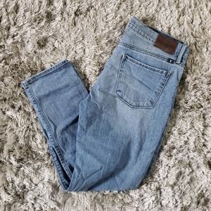 Lucky Brand Brooke Crop Jeans • Sz 10 Light Wash